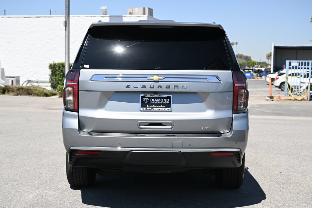 Used 2024 Chevrolet Suburban LT AWD/4WD image 5