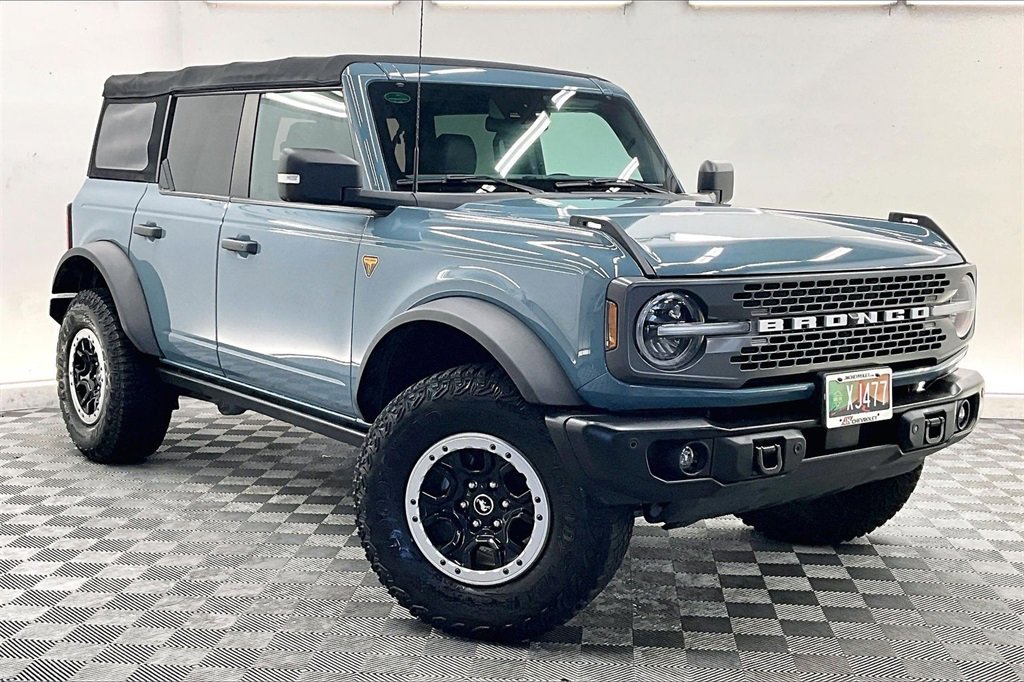 Used 2022 Ford Bronco Badlands w/ Sasquatch Package image 11