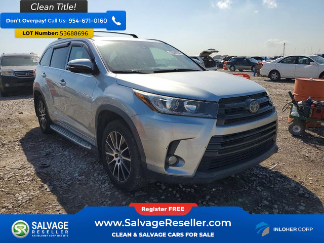 Used 2017 Toyota Highlander SE FWD image 5