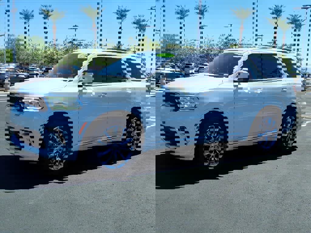 Used 2022 Dodge Durango SXT w/ Anodized Platinum Package image 3