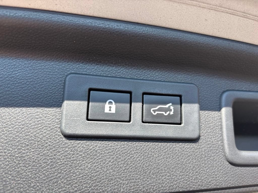 Used 2019 Subaru Forester Premium AWD/4WD image 30