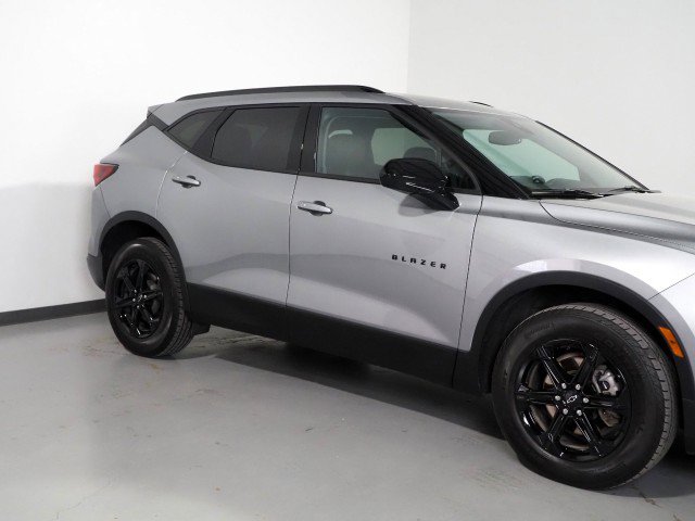 Used 2024 Chevrolet Blazer LT w/ Convenience Package FWD image 46