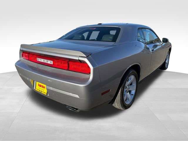 Used 2014 Dodge Challenger R/T Plus image 10