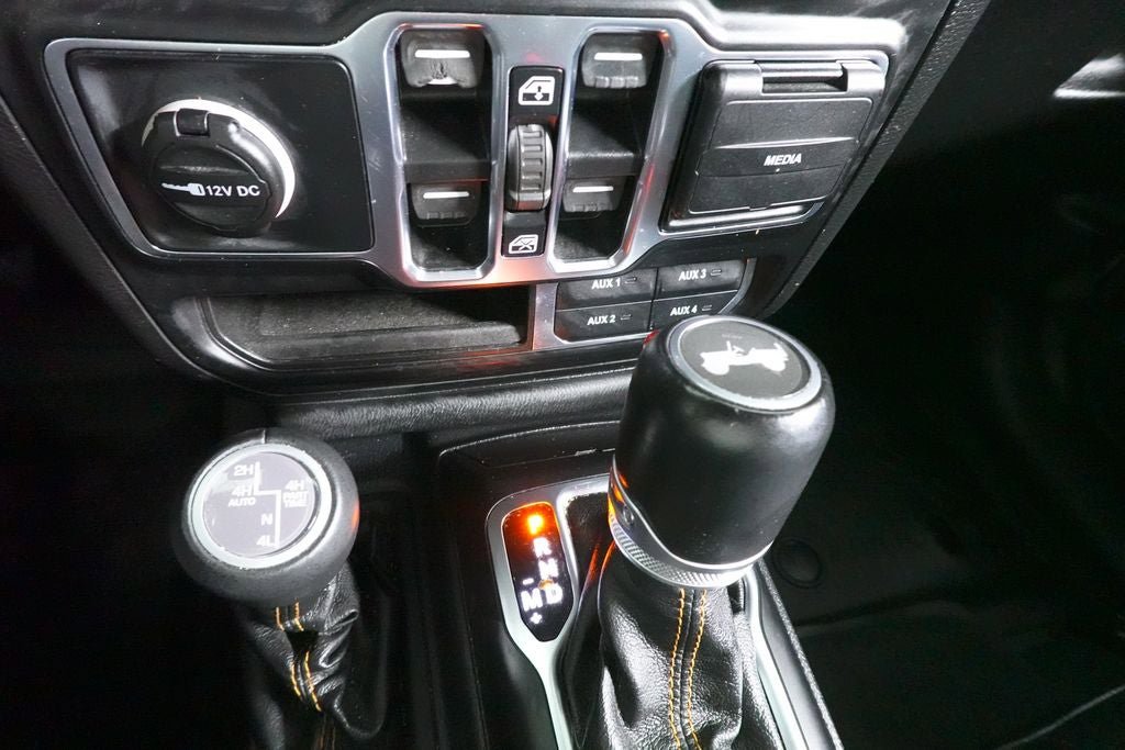 Used 2021 Jeep Wrangler Unlimited Sahara AWD/4WD image 17