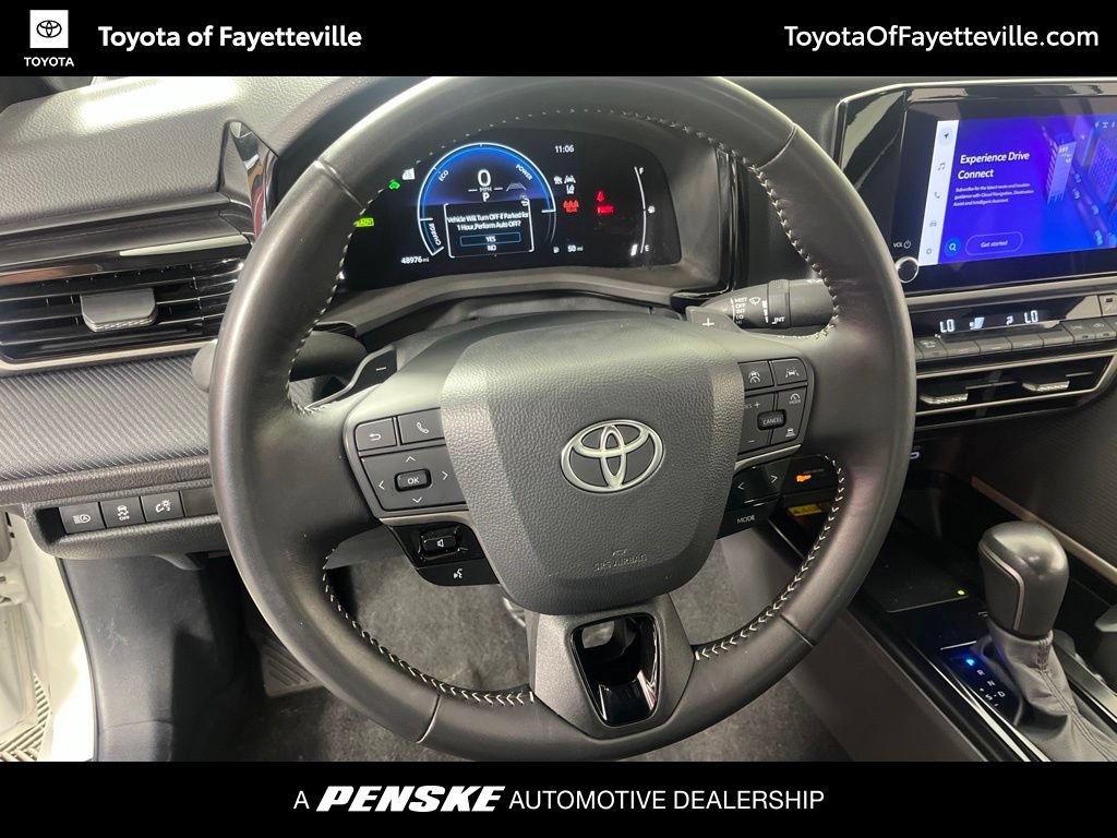 Certified 2025 Toyota Camry SE FWD image 27