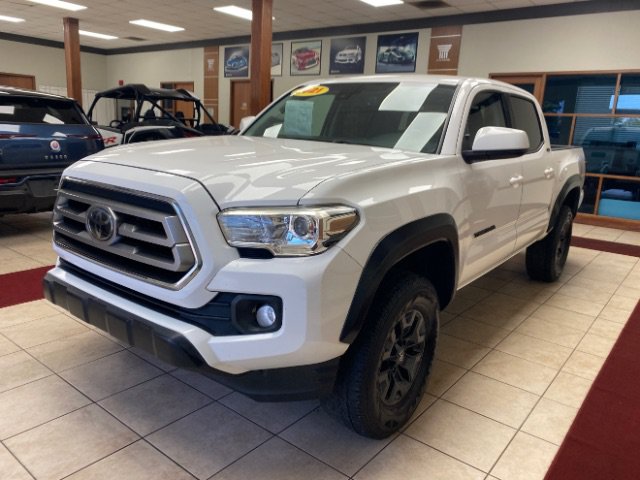 Used 2021 Toyota Tacoma 2WD Double Cab image 1