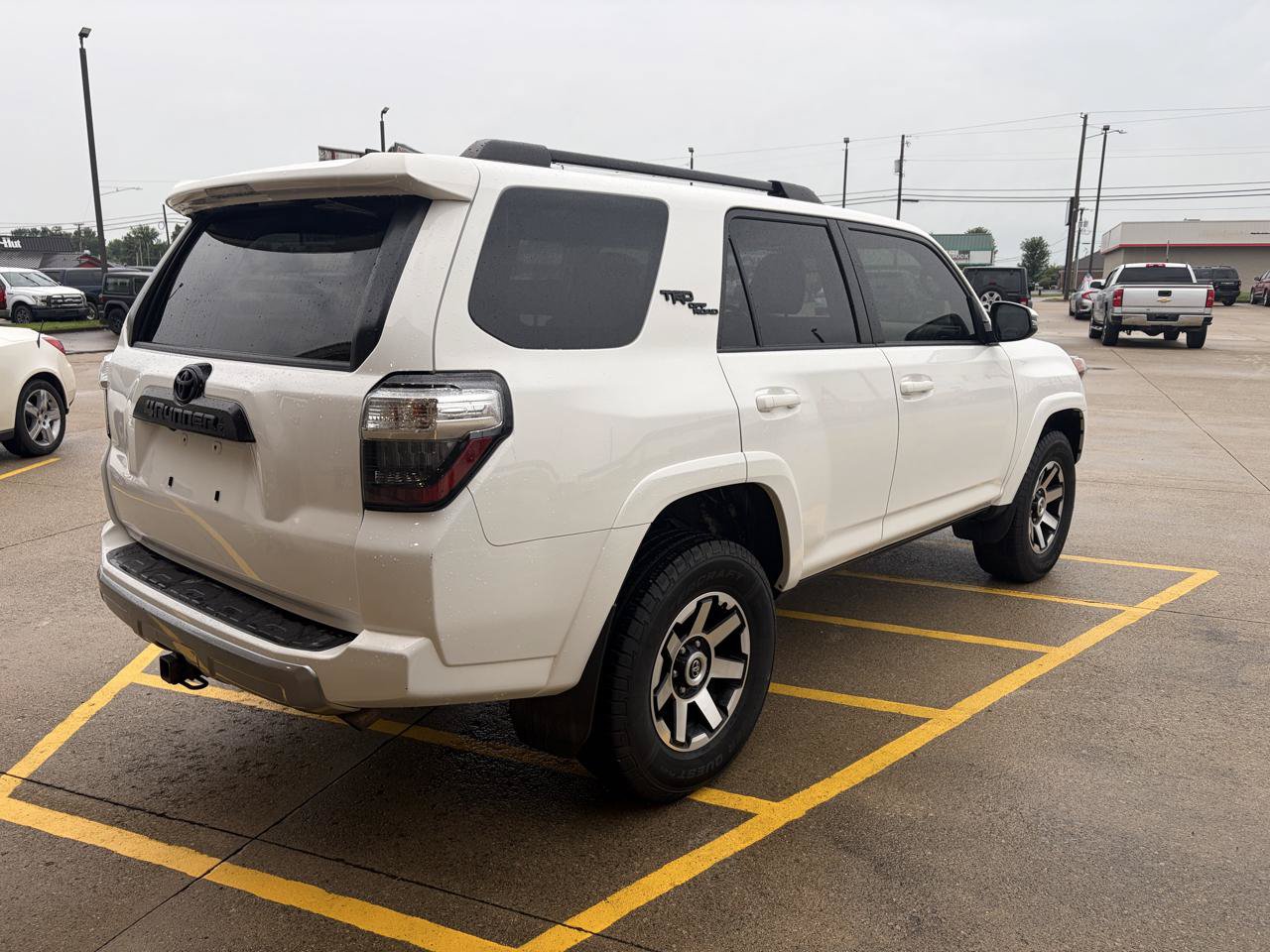 Used 2020 Toyota 4Runner TRD Off-Road Premium w/ Moonroof Package AWD/4WD image 6