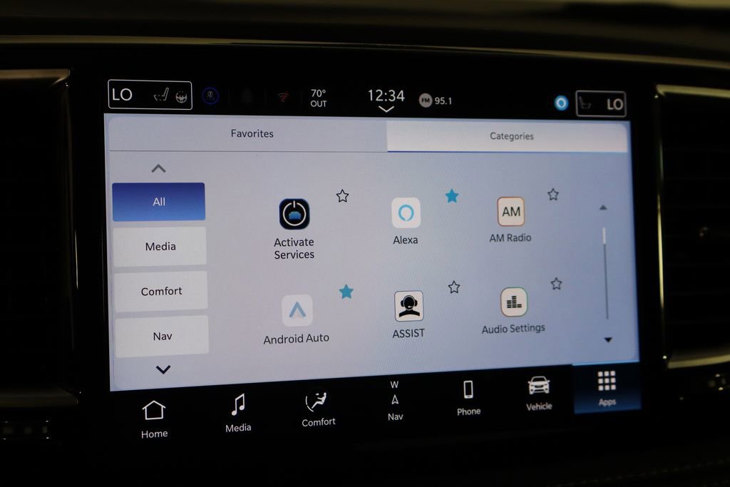 New 2026 Chrysler Pacifica Limited w/ Uconnect Theater Family Group image 38