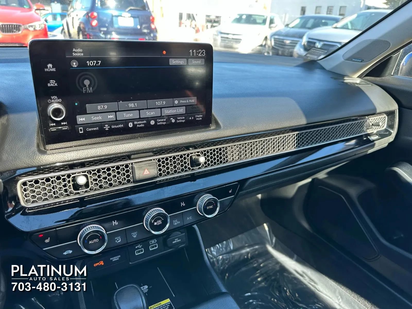 Used 2023 Honda Civic Touring image 12