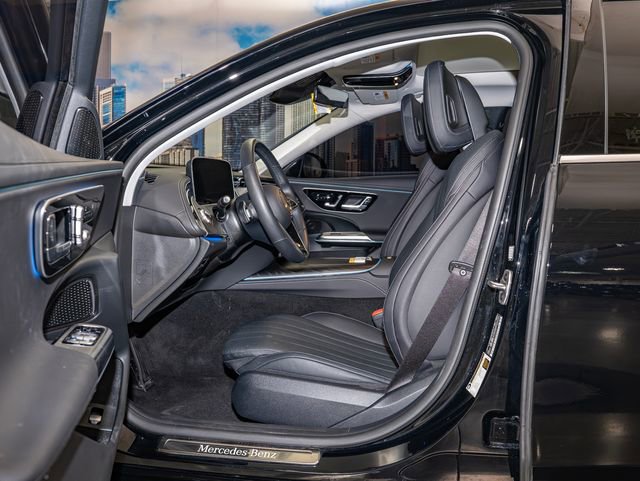 Used 2025 Mercedes-Benz E 450 4MATIC Sedan image 20