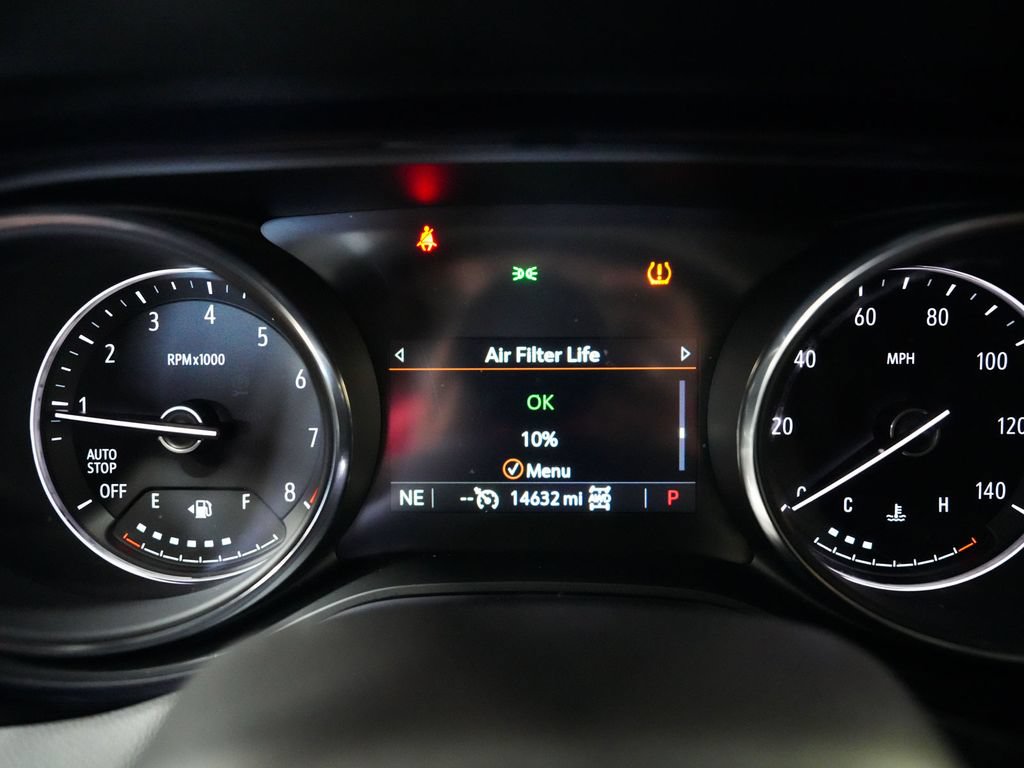 Used 2023 Buick Encore GX Select w/ Sport Touring Package AWD/4WD image 17