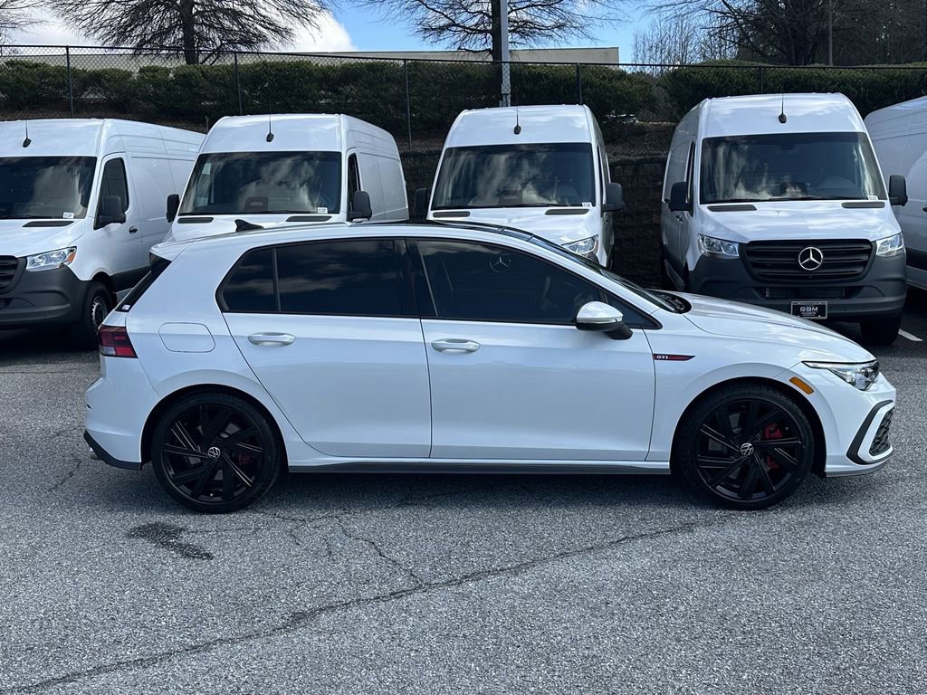Used 2022 Volkswagen GTI SE image 9