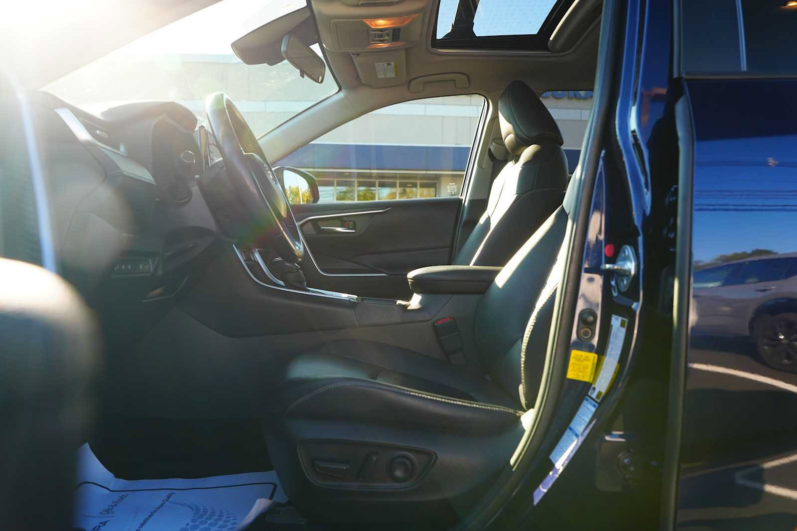 Used 2021 Toyota RAV4 XLE Premium AWD/4WD image 13