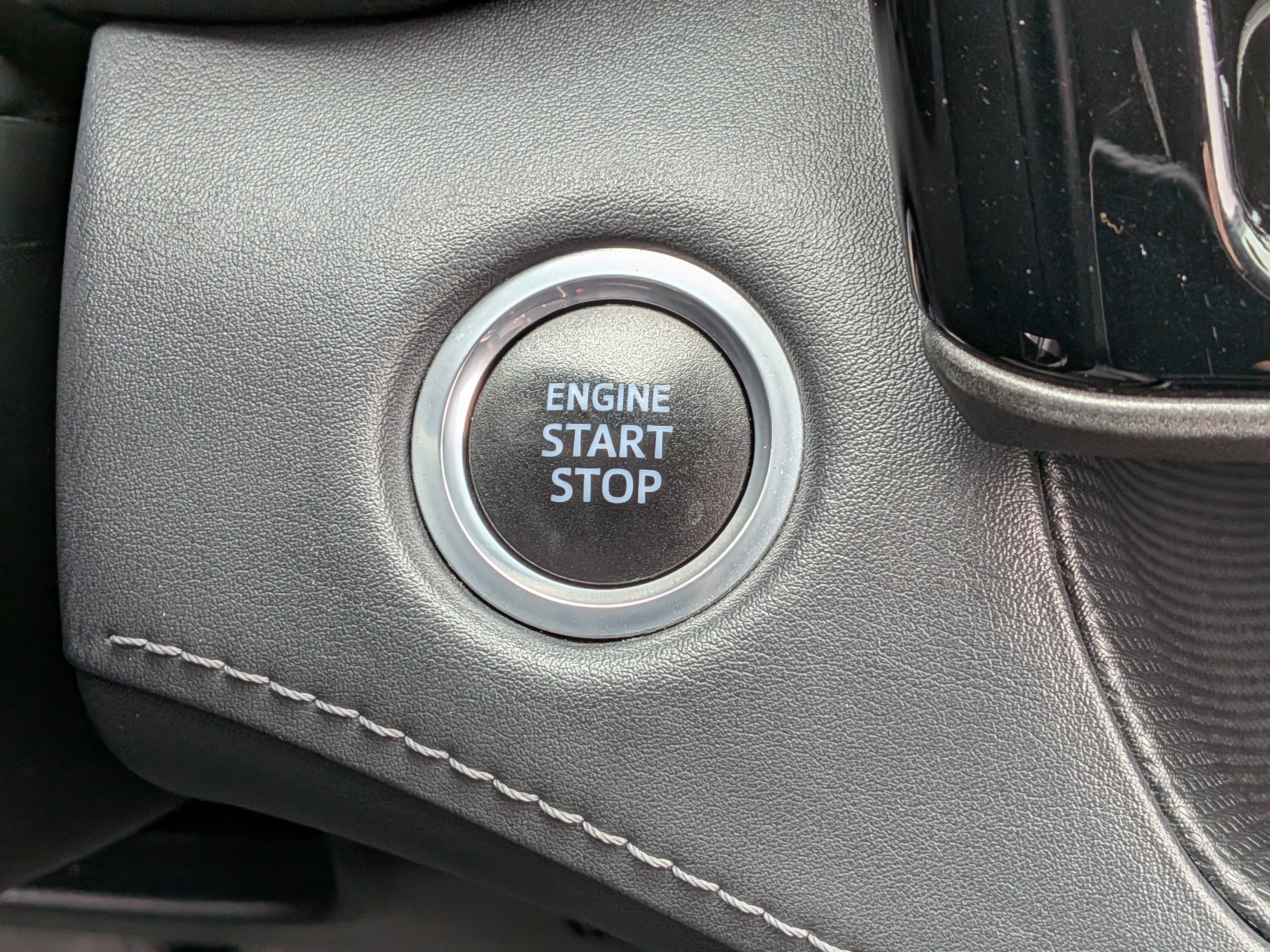 Used 2021 Toyota Highlander XLE image 30