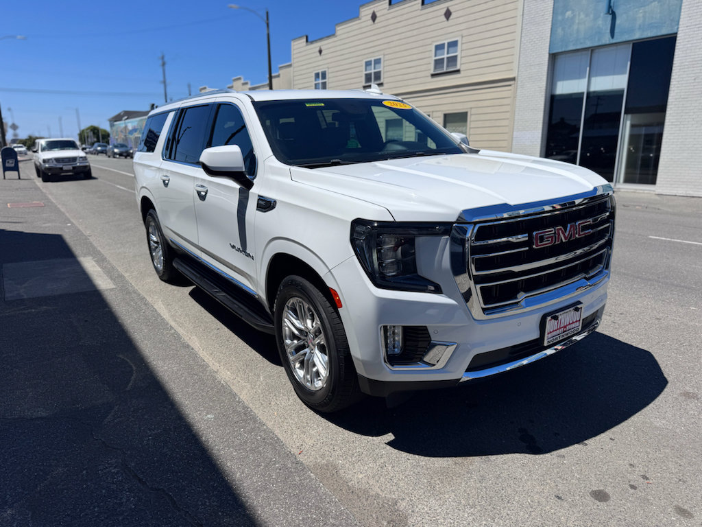 Used 2023 GMC Yukon XL SLT