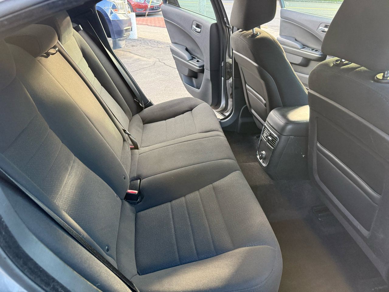 Used 2014 Dodge Charger SE image 26