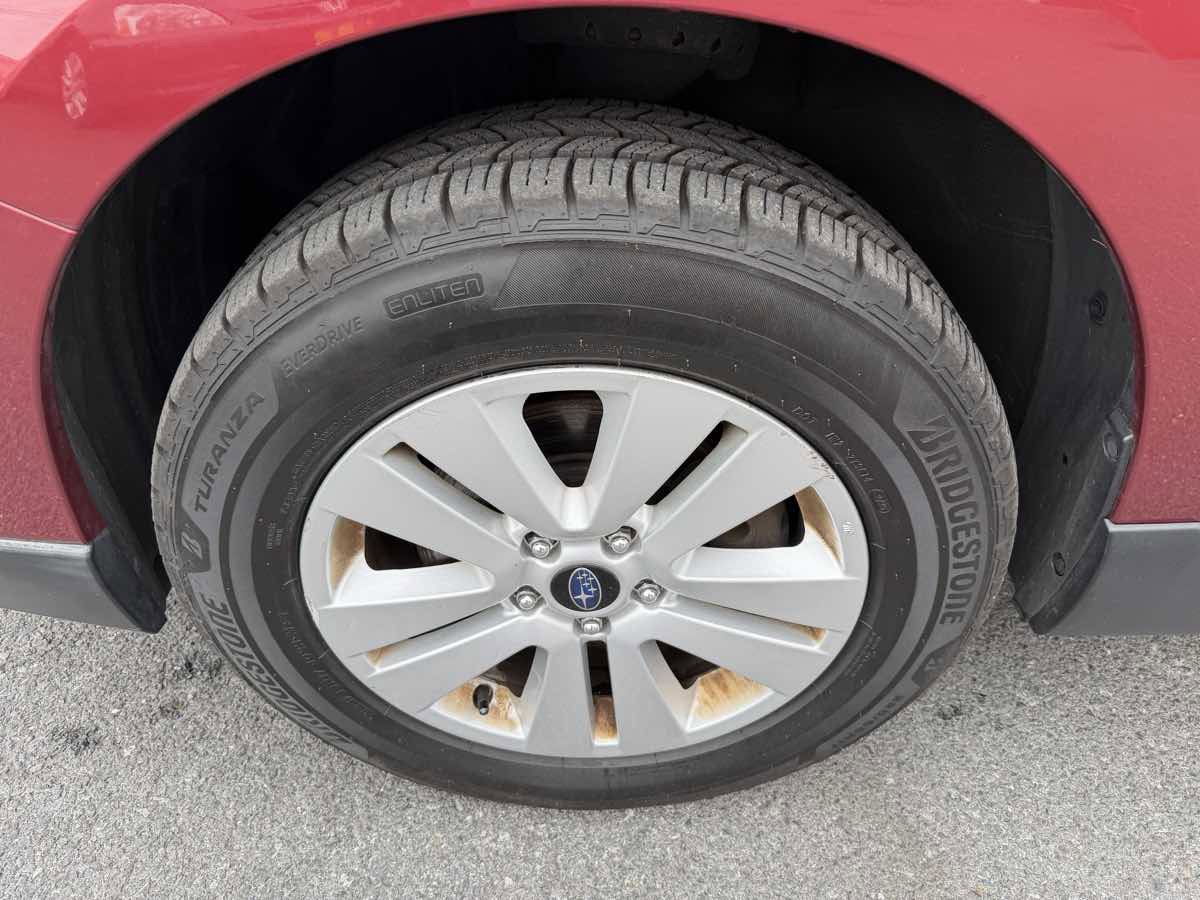 Used 2018 Subaru Outback 2.5i Premium AWD/4WD image 23