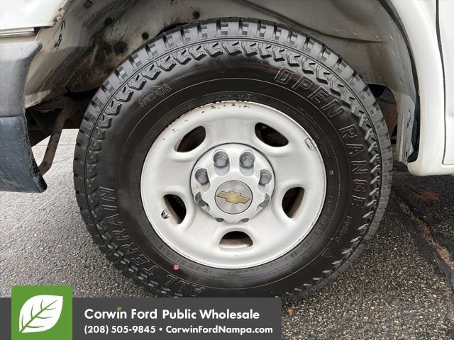 Used 2003 Chevrolet Express 3500 image 9