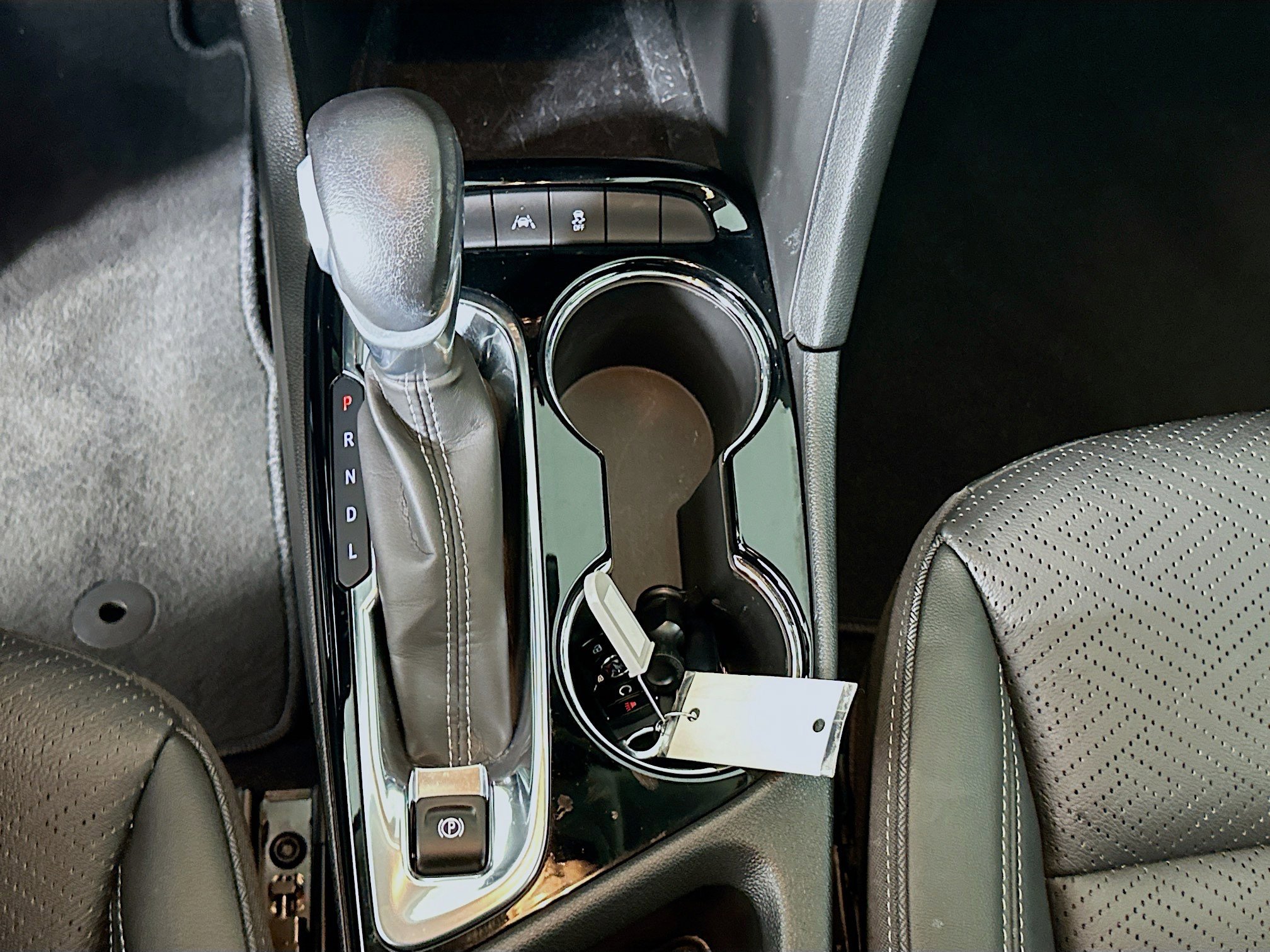 Used 2023 Buick Encore GX Essence w/ Experience Buick Package image 23