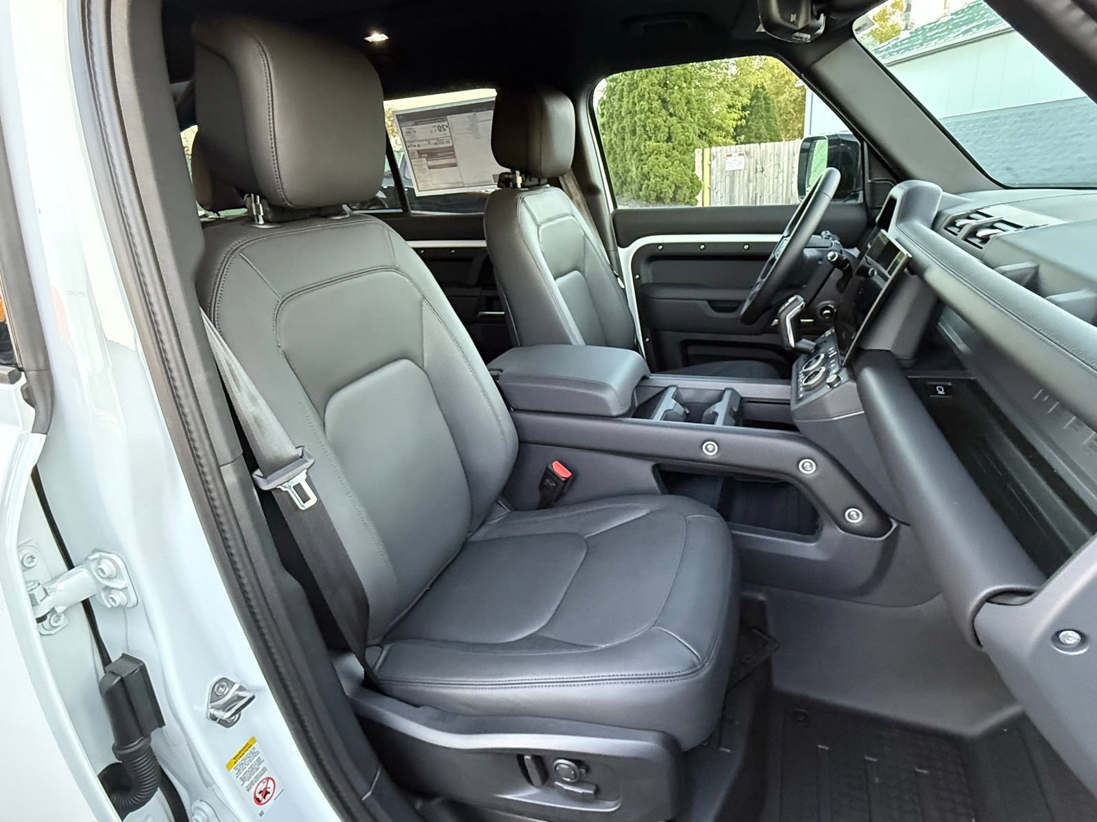 New 2026 Land Rover Defender 110 S AWD/4WD image 20