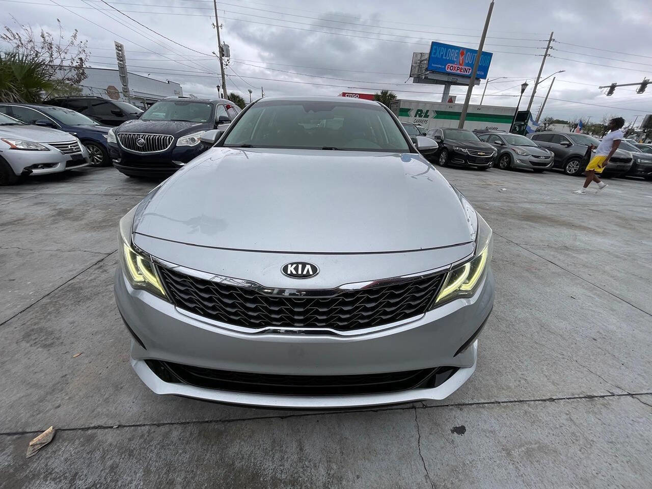 Used 2019 Kia Optima LX FWD image 1