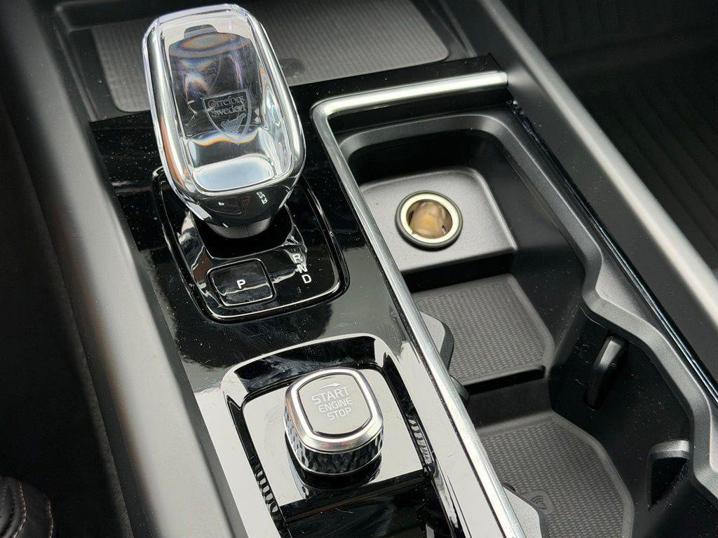 New 2026 Volvo XC60 T8 Ultra w/ Protection Package Premier AWD/4WD image 20