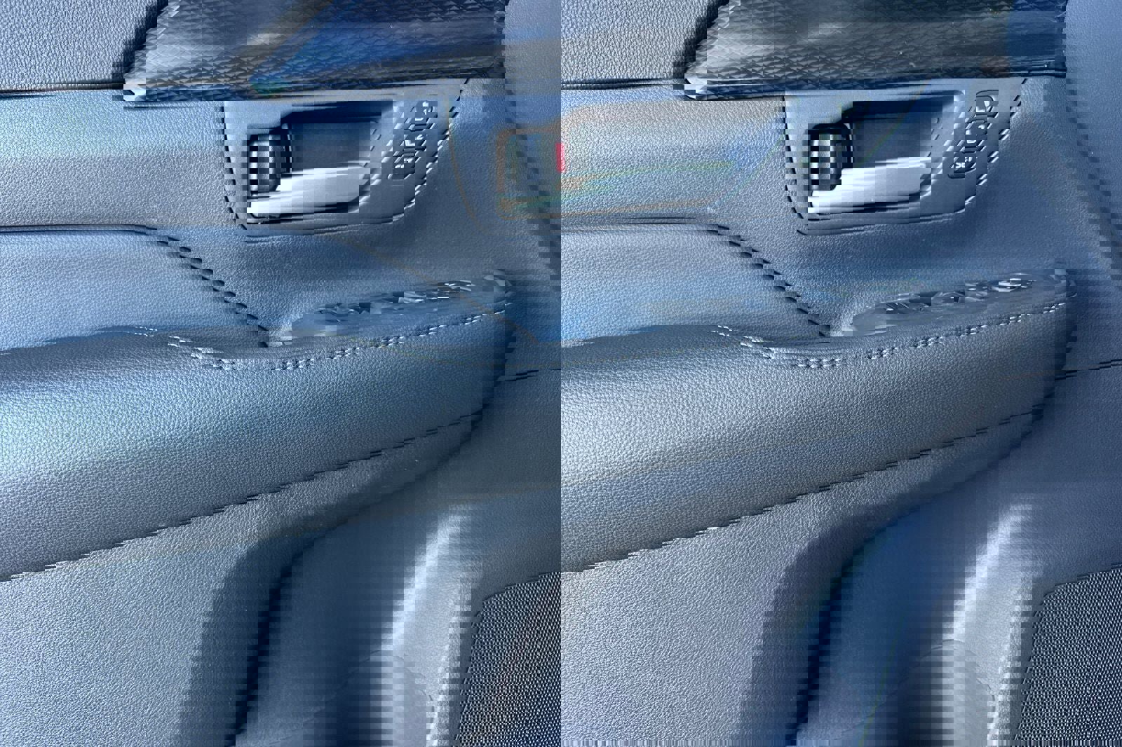 New 2026 Toyota Grand Highlander AWD Hybrid image 12