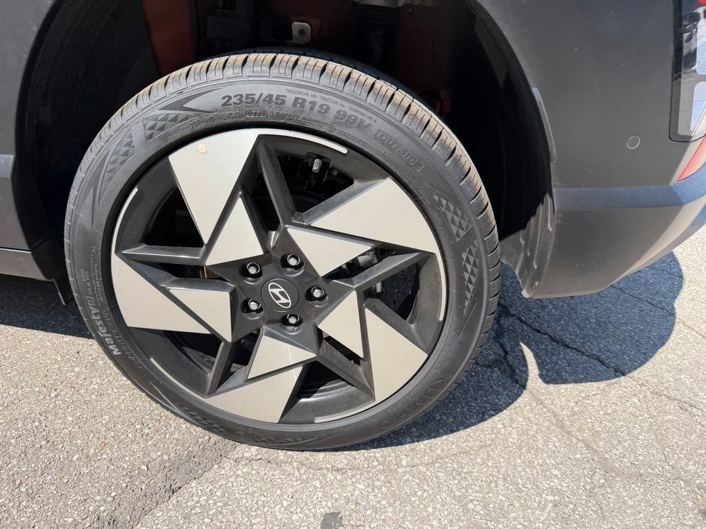 Used 2026 Hyundai Kona Limited AWD/4WD image 5