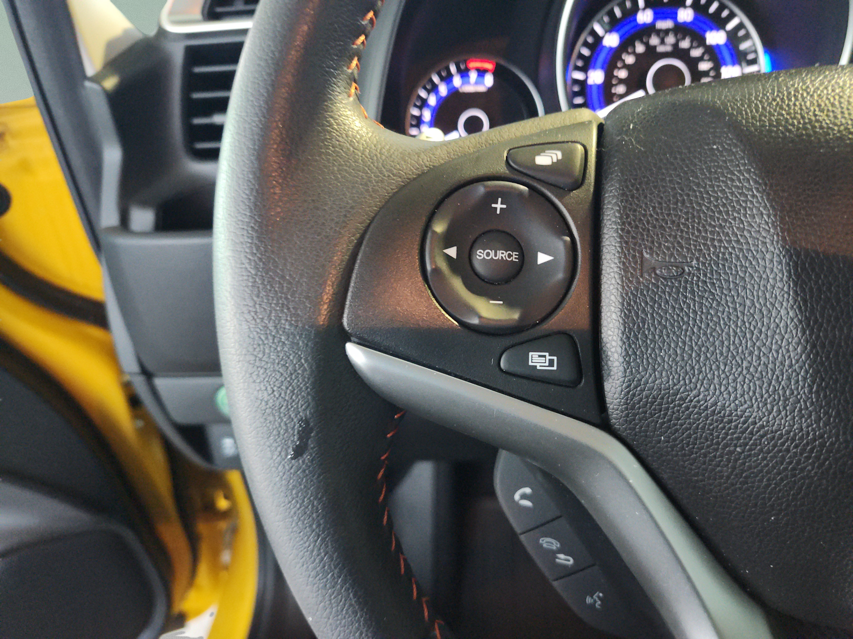 Used 2018 Honda Fit Sport image 16