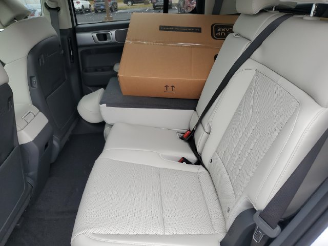 New 2027 Hyundai Santa Fe SEL AWD/4WD image 12