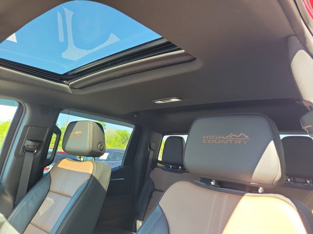 Used 2025 Chevrolet Silverado 1500 High Country AWD/4WD image 26