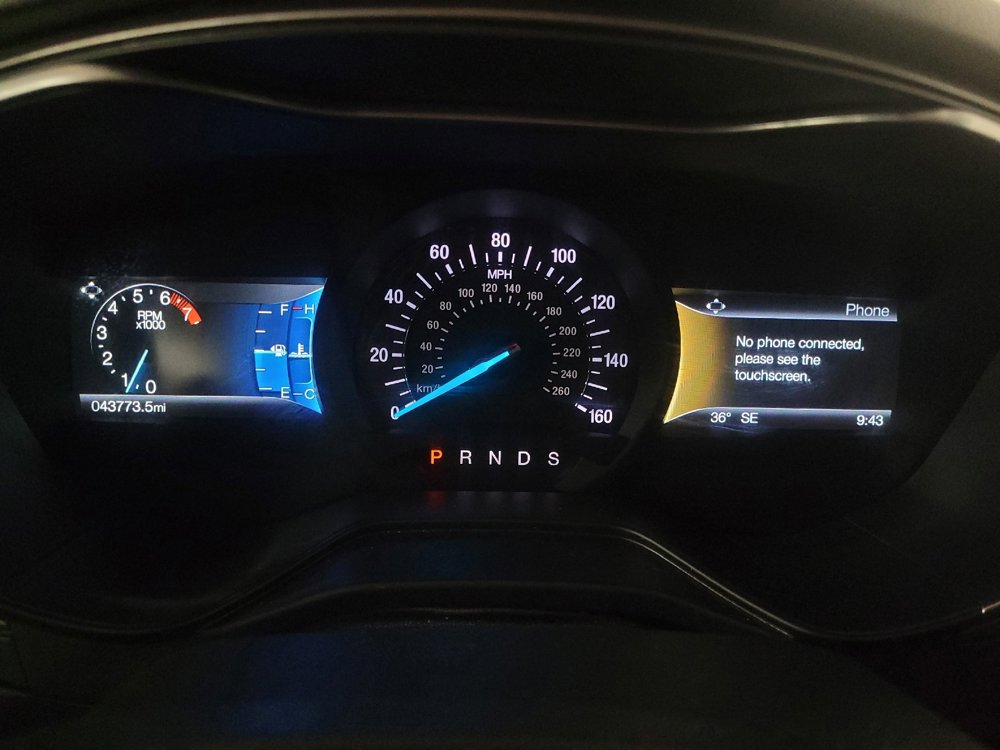 Used 2020 Ford Fusion SE image 23