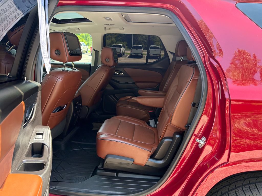 Used 2019 Chevrolet Traverse High Country AWD/4WD image 23