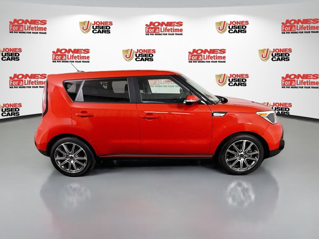 Used 2019 Kia Soul ! FWD image 15