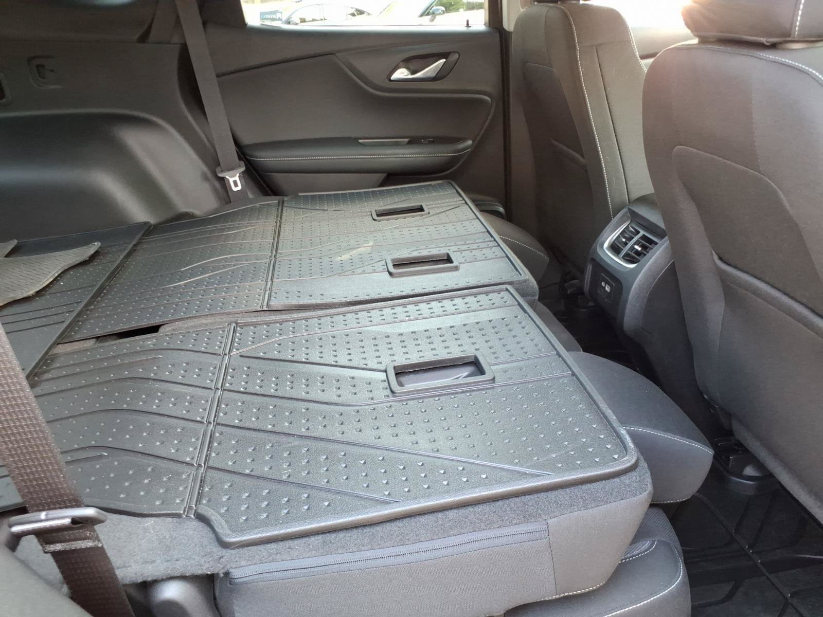 Used 2024 Chevrolet Blazer LT w/ Convenience Package FWD image 29
