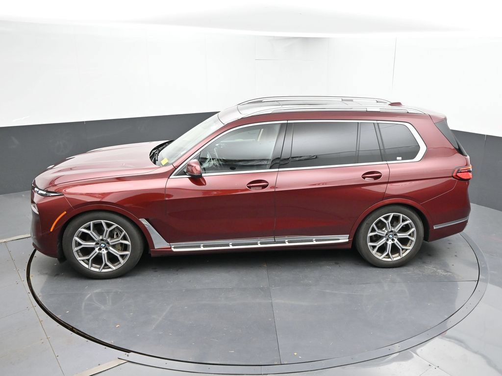 Used 2025 BMW X7 xDrive40i AWD/4WD image 21