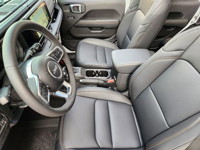 New 2026 Jeep Wrangler Unlimited Sahara image 9
