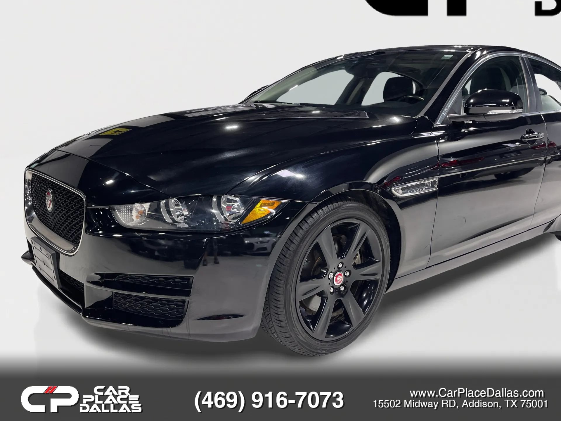 Used 2019 Jaguar XE Prestige RWD image 5