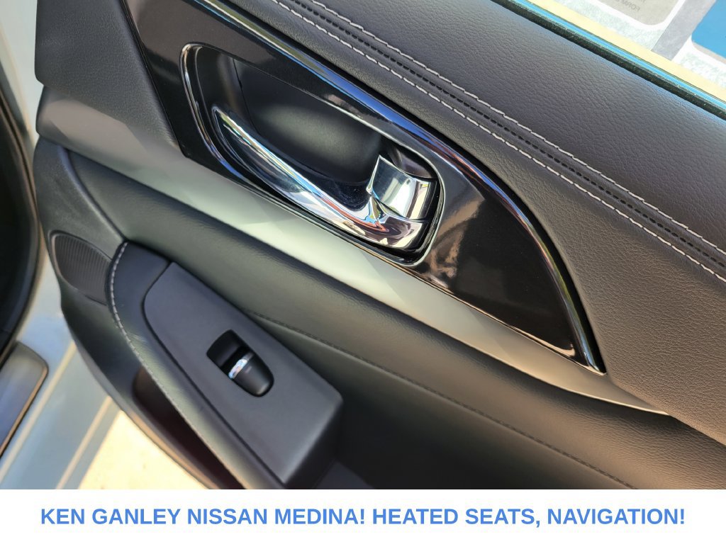 Used 2019 Nissan Maxima 3.5 SV w/ Floor Mat Group FWD image 47