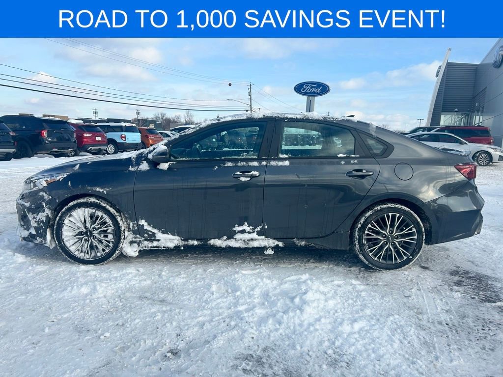 Used 2023 Kia Forte GT-Line w/ GT-Line Technology Package image 3