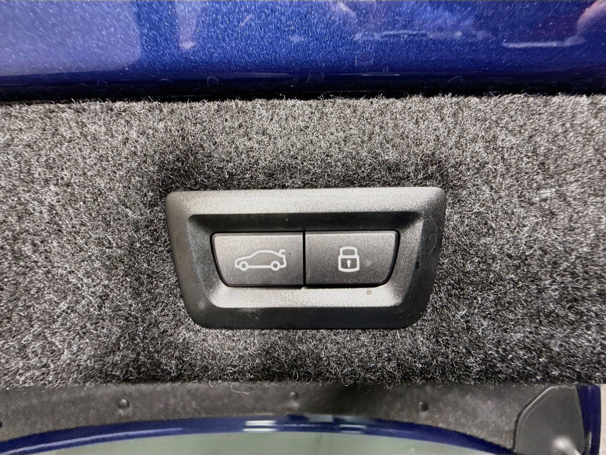 Used 2023 BMW 530i w/ Premium Package RWD image 42