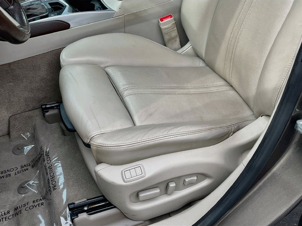 Used 2014 Cadillac SRX Luxury FWD image 13