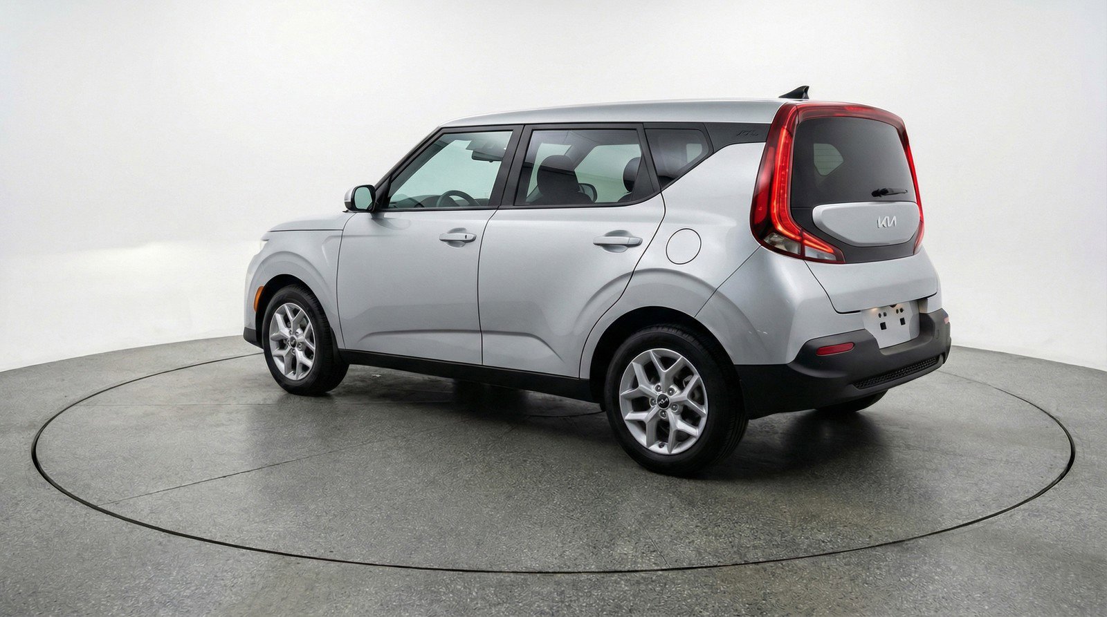 Used 2025 Kia Soul LX w/ LX Technology Package FWD image 6