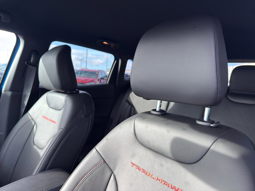 New 2025 Jeep Compass Trailhawk w/ Trailhawk Elite Group image 26