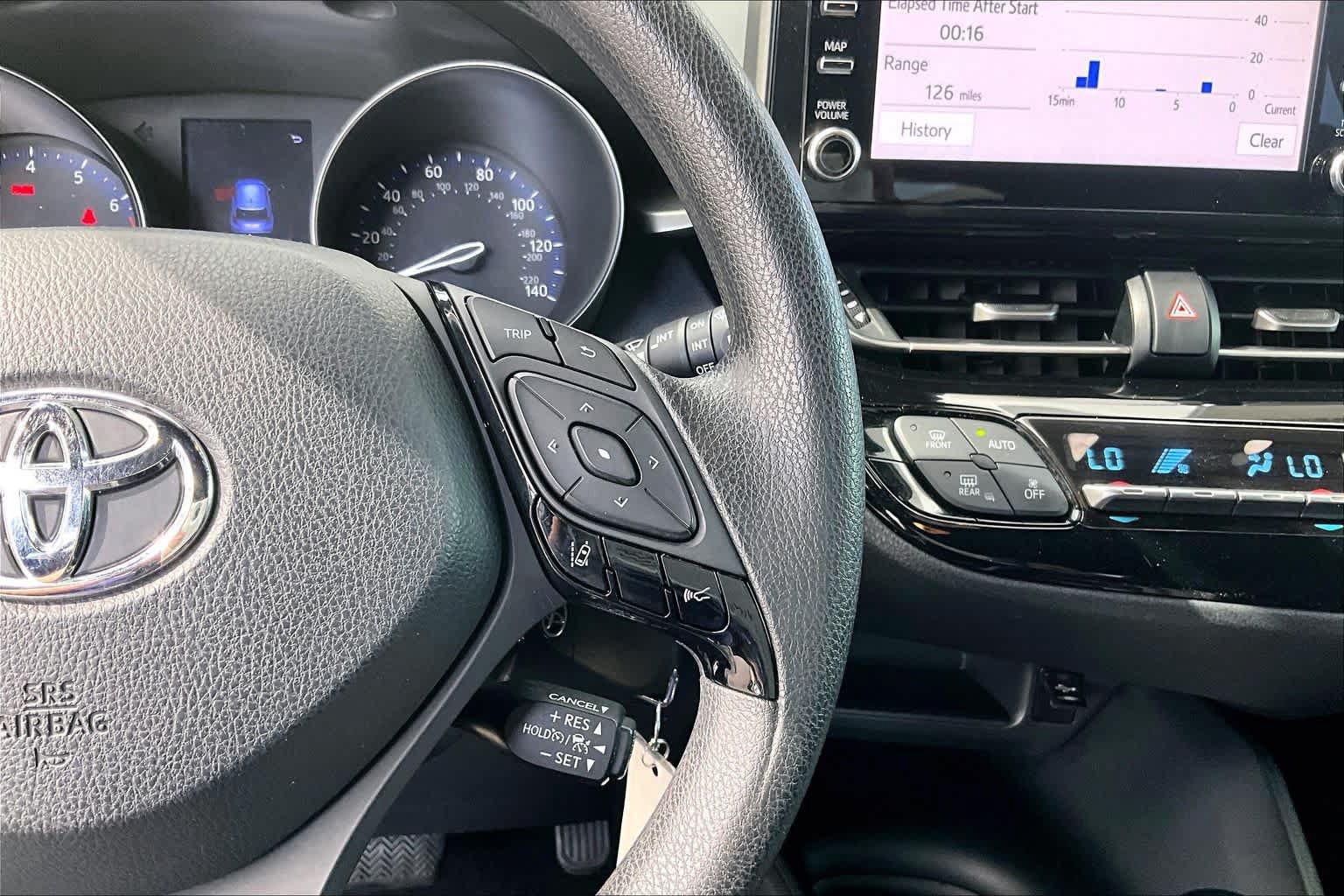 Used 2019 Toyota C-HR LE FWD image 24