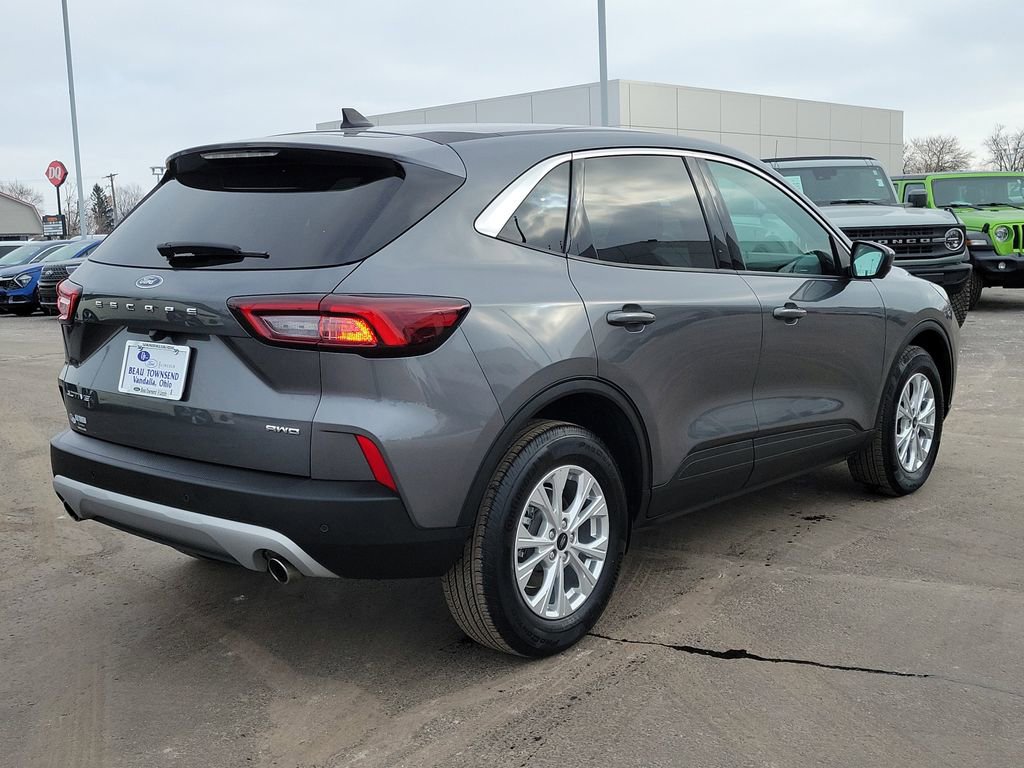 Certified 2023 Ford Escape Active w/ Tech Pack #2 image 4