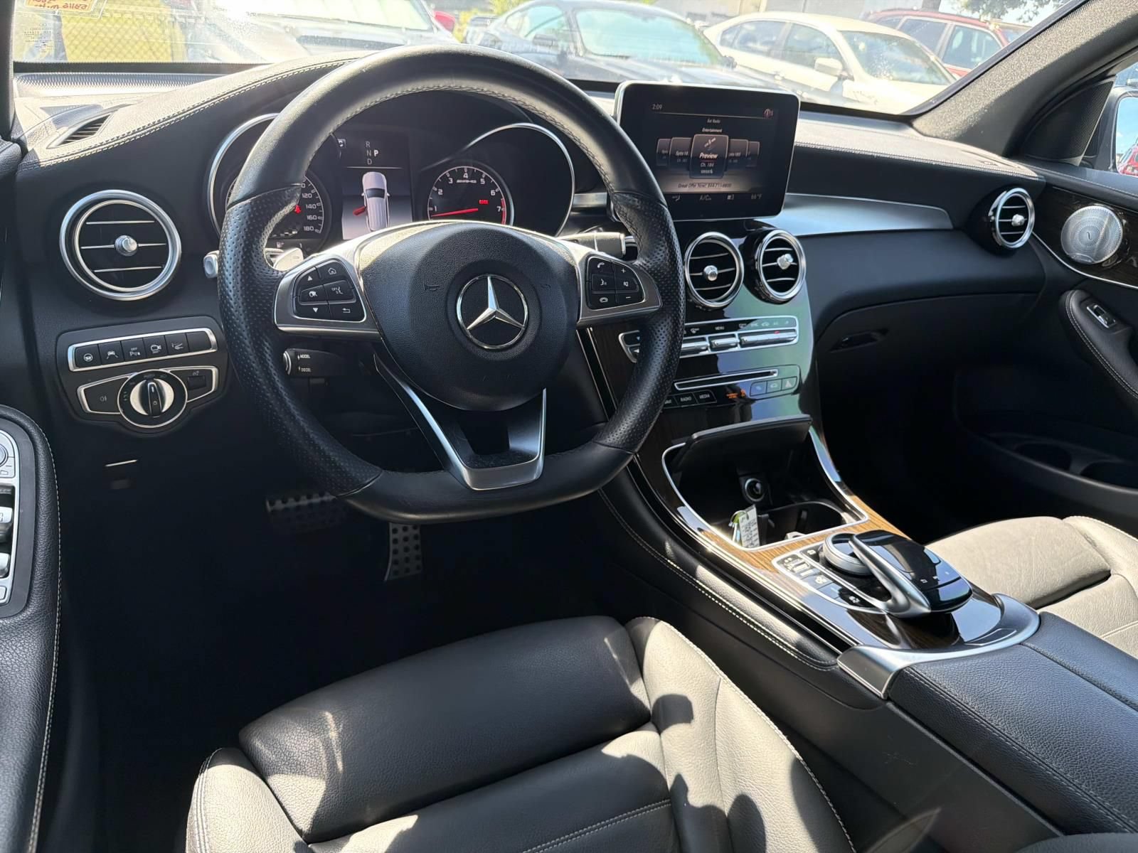 Used 2018 Mercedes-Benz GLC 43 AMG 4MATIC image 3