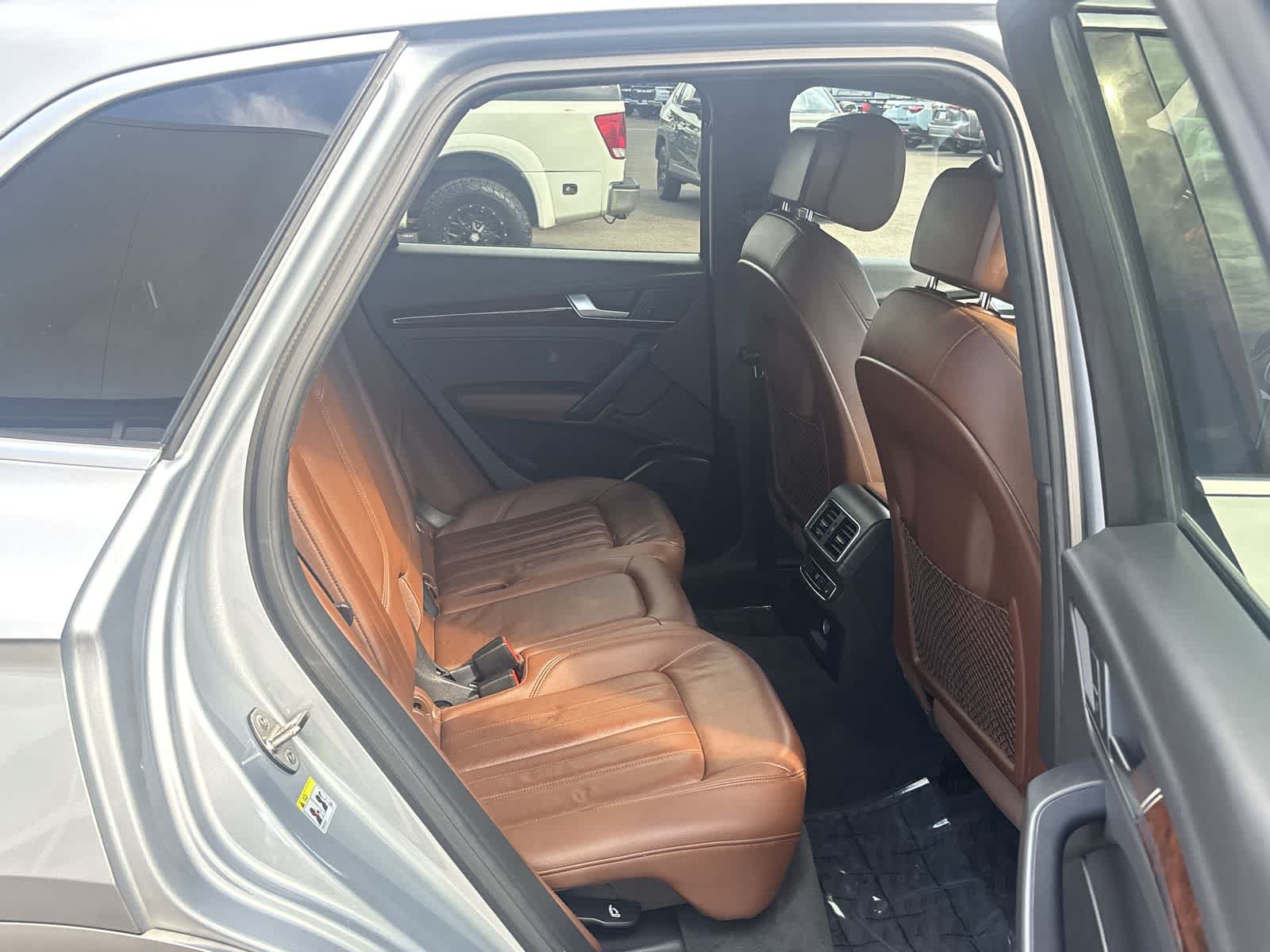 Used 2018 Audi Q5 2.0T Premium Plus AWD/4WD image 10