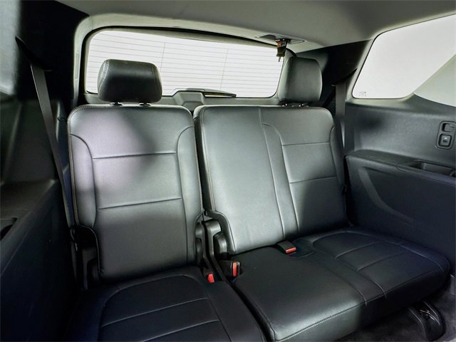Used 2020 Chevrolet Traverse LT image 27