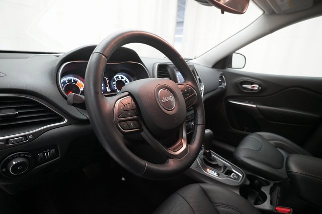 Used 2021 Jeep Cherokee Latitude Lux image 8